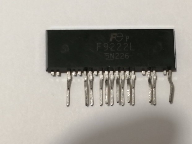 500 V MOSFET - Rezonancia vezrl led Tv-hez