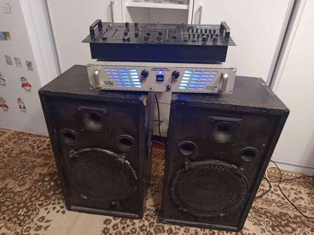 500w os zenekari hangfalpár Q-TEK Dj6500 keverö Taatoo Nightline pro 4