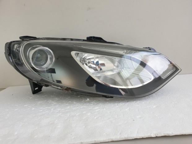 505793 MG 6, 2011, Jobb Els Projektoros Lmpa, Fnyszr