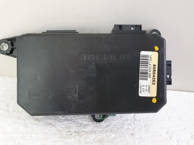 506718 Alfa Romeo 159, Jobb Els Ablakemel Vezrl Modul, 50504252