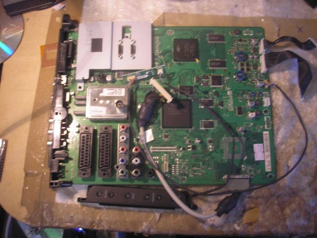 5072 Philips 32PFL5403H/10 mainboard 313926862971 WK746.5