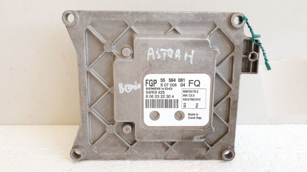 508627 Opel Astra H, Motorvezrl, Ecu, 55564081, 5WK9425, Siemens.