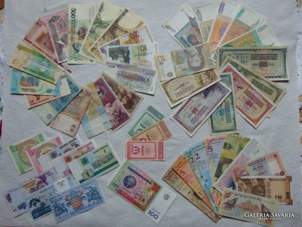 50 darab klfldi bankjegy LOT ! Egyben elad