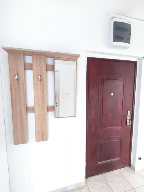 50 m2 fel�j�tott panel lak�s, Szombathely - Olad