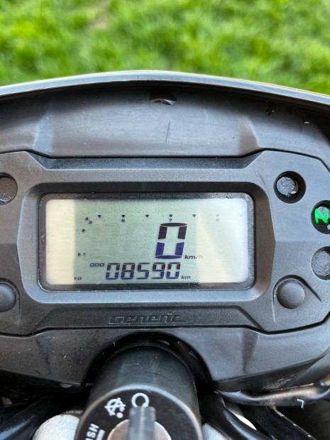 50 motorkerékpár supermoto