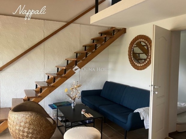 50 nm-es h�z elad� Abaliget