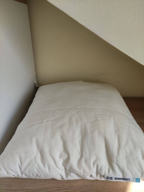 50x60 cm-es IKEA-s párna oldalt/háton alvóknak Senapsmott