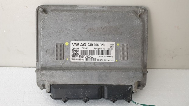 510871 VW Polo 2007, Motorvezrl, ECU, 5WP40806, Siemens.