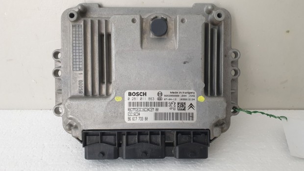 510881 Peugeot 207, 2007, Motorvezérlő, ECU, 9661773380, 0281011863,