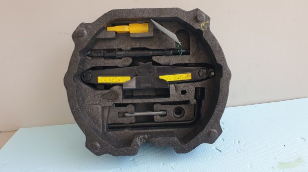 511010 Citroen C5, 2010, Emel� Szett, Ker�k kulcs, Von�szem,