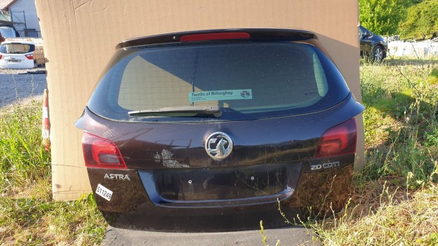 511249 Opel Astra J, KOMBI, 2013, Csomagtérajtó.