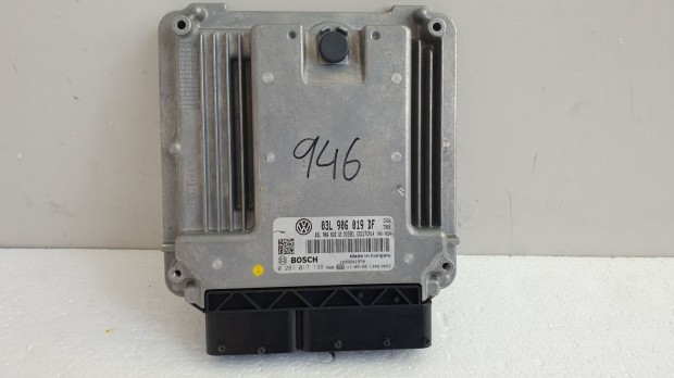 511362 Seat Exeo, Motorvezérlő, Ecu, 0281017138, 03L906019DF, Bosch