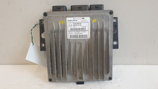 511386 Renault Clio 3, Motorvezérlő, 8200513163, 8200399038, Delphi.