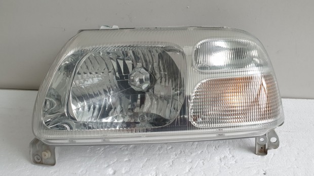 511657 Suzuki Grand Vitara 2002, Bal Els Lmpa, Fnyszr,