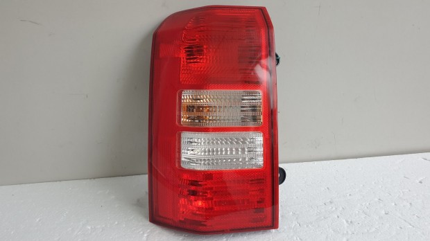 512135 Jeep Patriot 2008, Bal Hátsó Lámpa, 21276L.