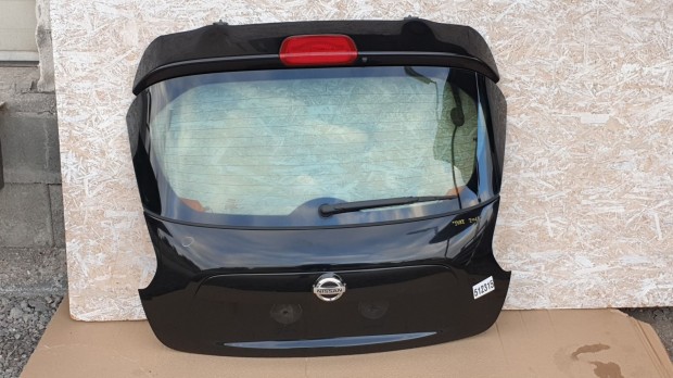 512315 Nissan Juke 2013, Csomagtérajtó, Komletten, Fekete.