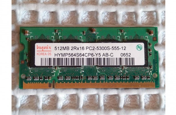 512MB DDR2 notebook RAM Hynix Hymp564S64CP6-Y5 667MHz SO-DIMM memria