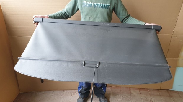 513024 Fiat Croma 2005, Csomagt�r Rol�.