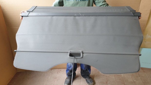 513027 Ford Focus 2 Kombi, 2006, Csomagt�r Rol�.