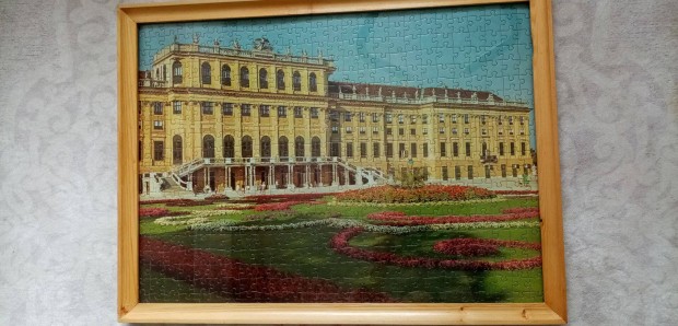 520 db -os puzzle, kastly falikp ( 40 x 53 )