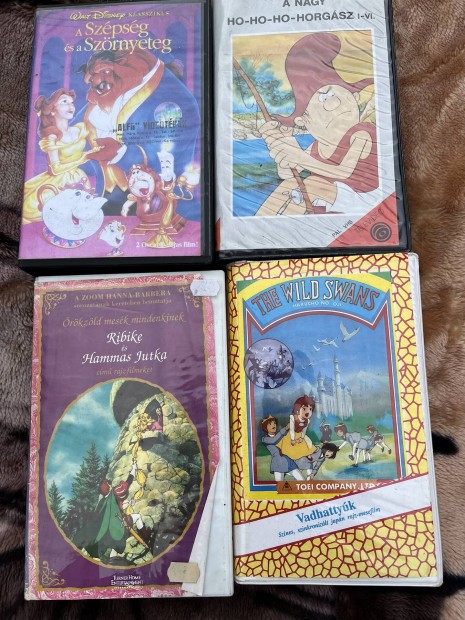 52 darabos mese vhs pakk