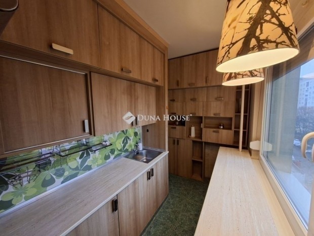 52 nm-es lak�s elad� Szeged