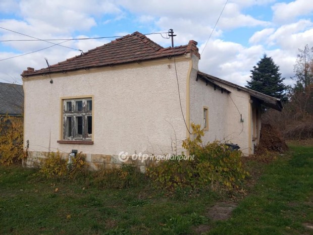 53 nm-es h�z elad� Verpel�t