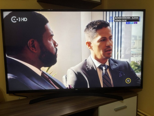 55" Lg UHD 4k smart tv 140 cm kptl