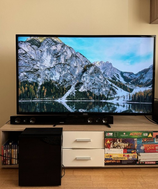 55' Samsung 4K SMART UHD TV + Hangprojektor s Mlynyom