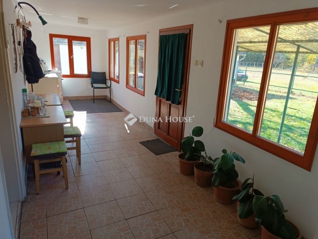 55 nm-es h�z elad� F�l�pjakab