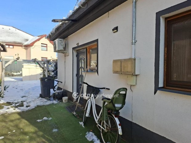 55 nm-es h�z elad� Hajd�b�sz�rm�ny