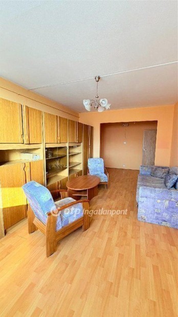 55 nm-es lak�s elad� Gy�r