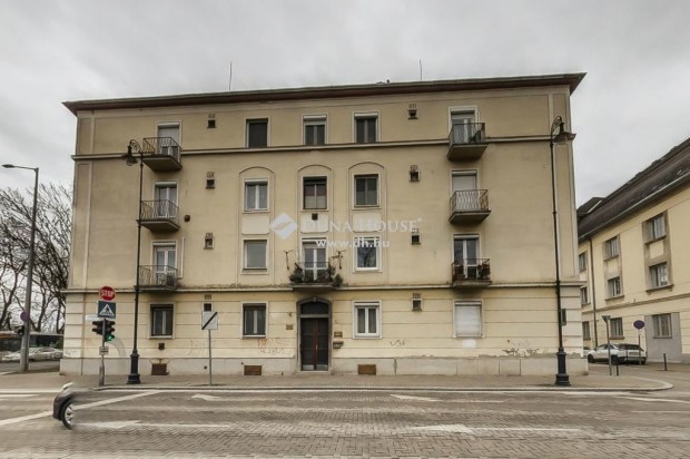 55 nm-es lak�s elad� Kecskem�t