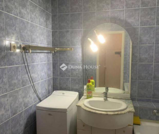 56 nm-es lak�s elad� Zalaegerszeg #5165304