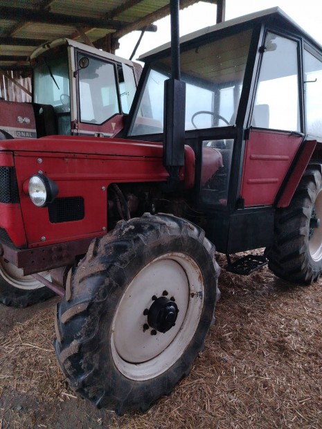 5748 zetor papír n.