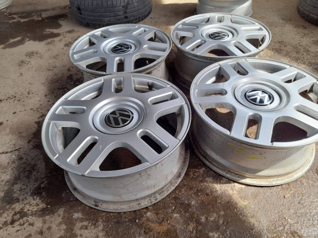 5X100 16 coll VW Golf 4 gyári alufelnik 6,5J, ET42, 57,1 mm eladó. A