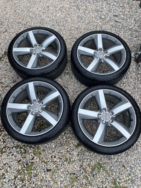 5X100 Audi alufelni gumikkal