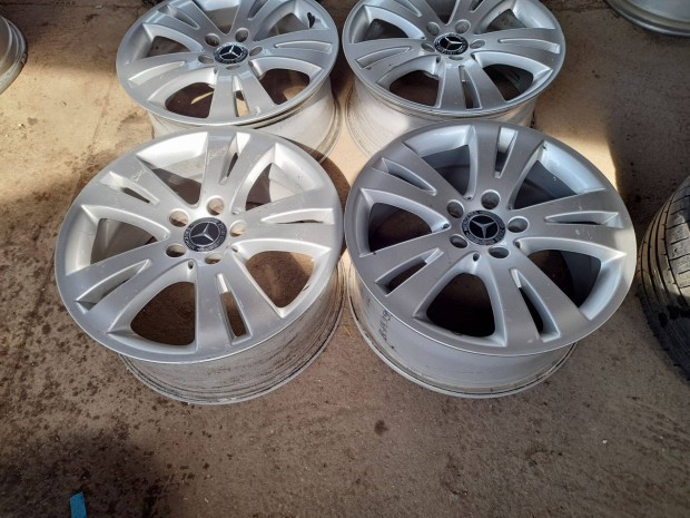 5X112 17 coll Mercedes gyári alufelnik 7,5J, ET47, 66,6mm eladó. Ar: