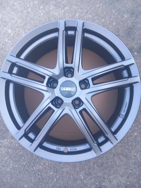 5X112 Dezent 18" Vadonat Új