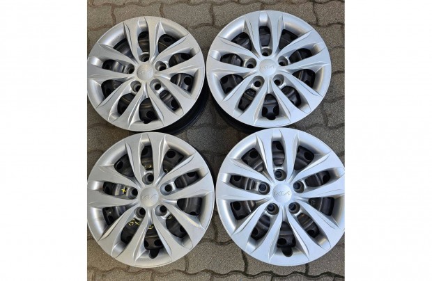 5X114,3 6X15 ET49 Hasznlt 67Agy KIA Lemezfelni Disztrcsval KIA