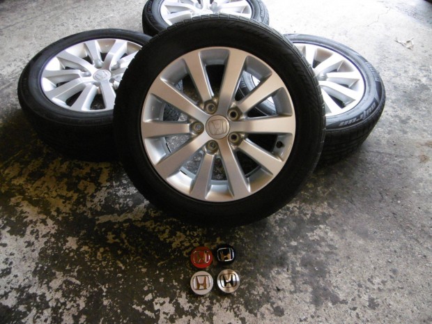 5X114,3 Honda Alufelnik 205/55 R16 Nyári Gumikkal