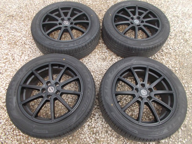 5X114.3 R18 Brock Alufelni Nyrigumival