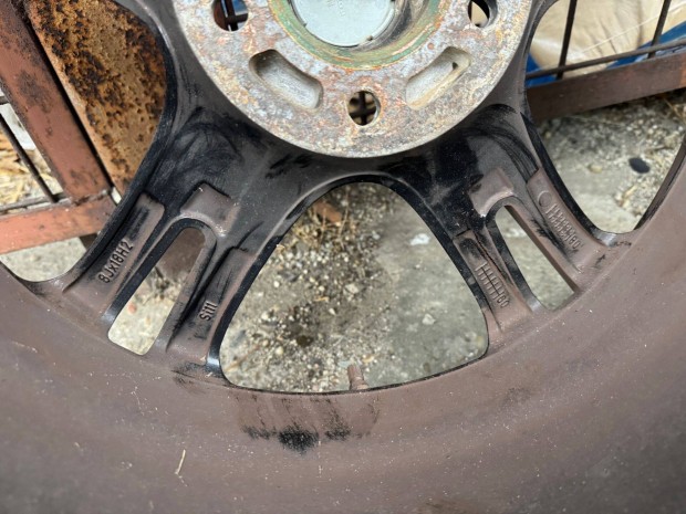 5*114,3 8x18 alufelni elad a kpeken lthat llapotban