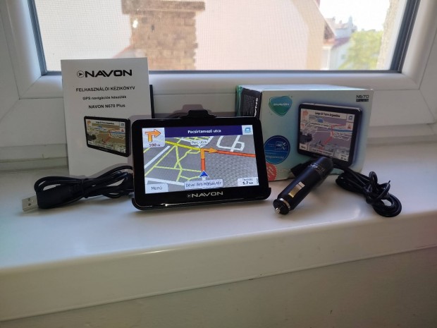5" Navon n670 GPS navigáció 2025.máj. Magyaro. térkép kamionos is
