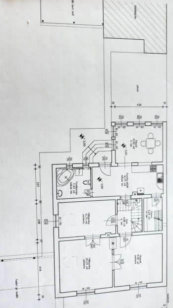 5 szob�s csal�di h�z