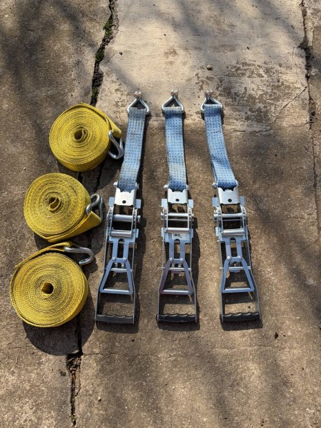 5 tonn�s racsnis spanifer 7,6 m - rakom�nyr�gz�t� (3 db)