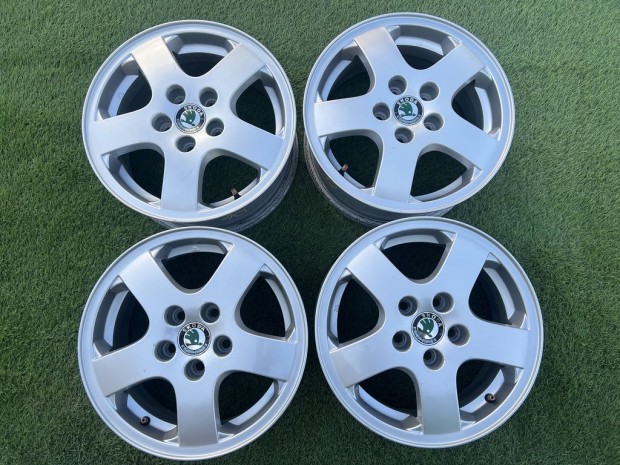 5x100 14" Skoda gyári alufelni 6Jx14h2 ET43