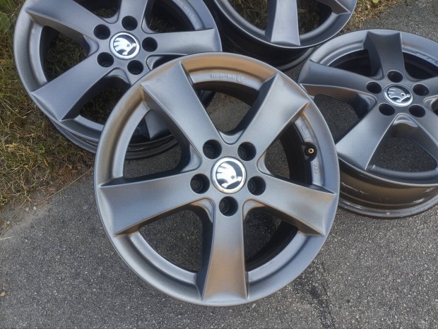 5x100 15 Dezent grafit Skoda alufelni r15 " VW Skoda Seat