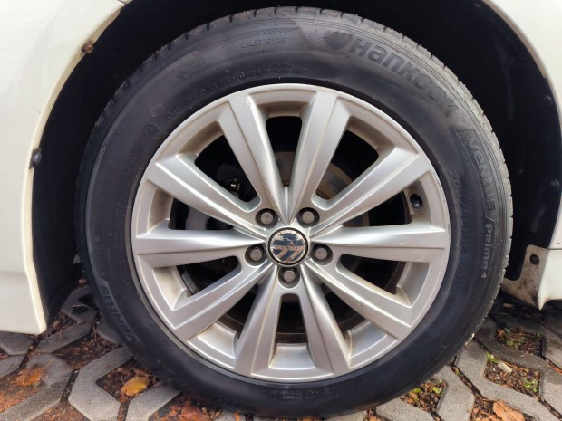 5x100 16" Gyri VW alufelni nyri gumikkal 205/55 R16 Volkswagen 7Jx16