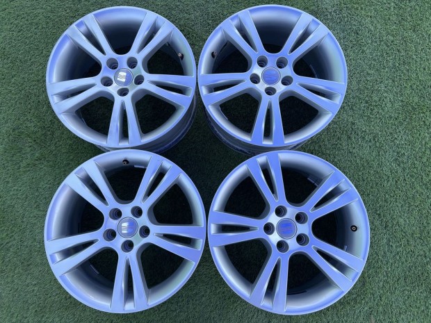 5x100 16" Seat gyári alufelni 7Jx16h2 ET43